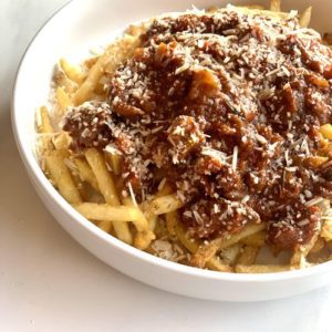 Fries with Bolognese Sauce