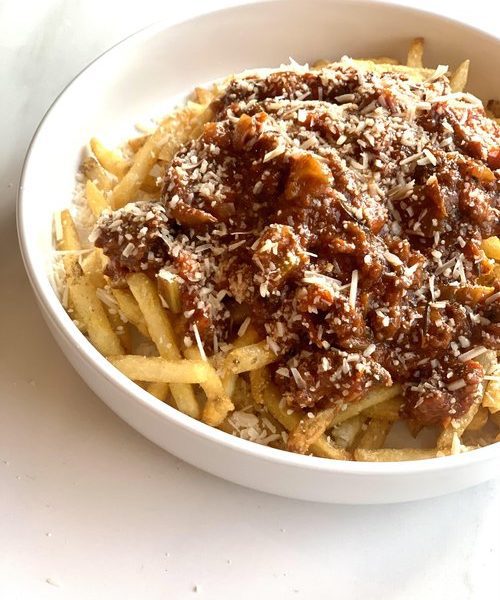 Fries with Bolognese Sauce