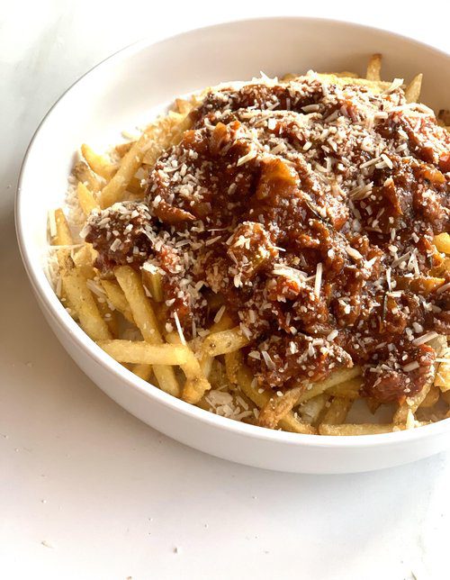 Fries with Bolognese Sauce 
